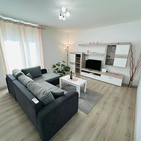 Lorella Appartement *